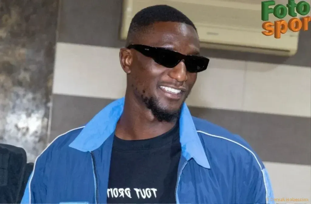 Guirassy Fenerbahçe'ye değil, Gine'ye gitti: "Sarı Duvar'ın önünde gol atmak adrenalin patlaması yaşatıyor"