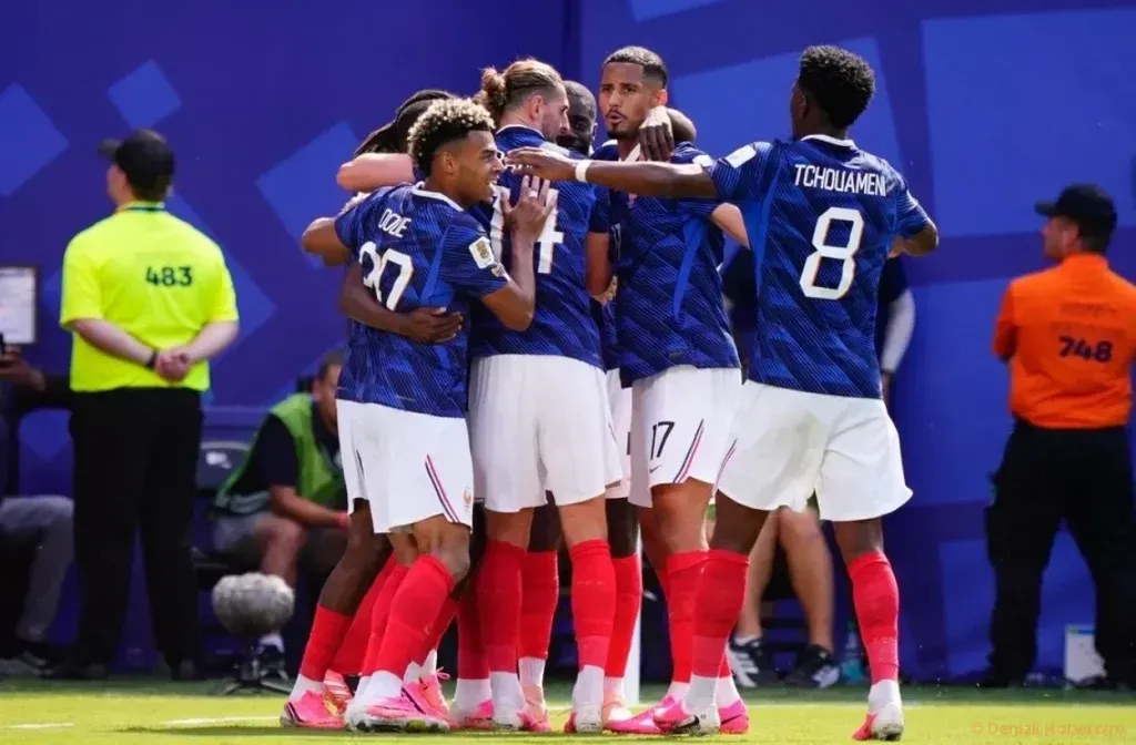 Fransa, Mbappe'nin Yıldızlaştığı Maçta Senegal'i 3-1 Devirdi