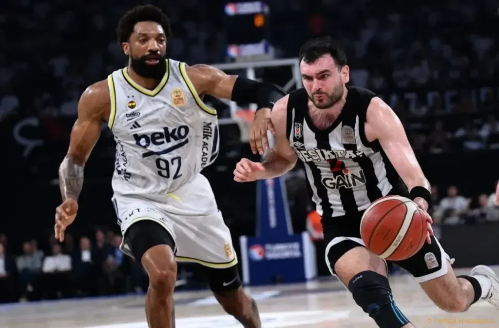 Fenerbahçe Beko Deplasmanda Beşiktaş'ı Susturdu, Şampiyonluğa Bir Adım Kaldı