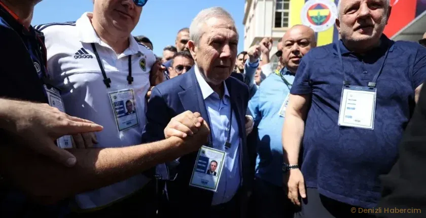 75 sandıkta kaybetmişti, şimdi ilk kez önde: Aziz Yıldırım’ın kara bulutu dağıldı 75 sandıkta kaybetmişti, şimdi ilk kez önde: Aziz Yıldırım’ın kara bulutu dağıldı