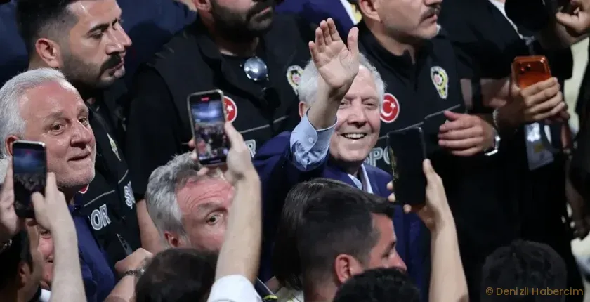 Real Madrid Başkanı Perez’den Aziz Yıldırım’a kutlama mesajı Real Madrid Başkanı Perez’den Aziz Yıldırım’a kutlama mesajı