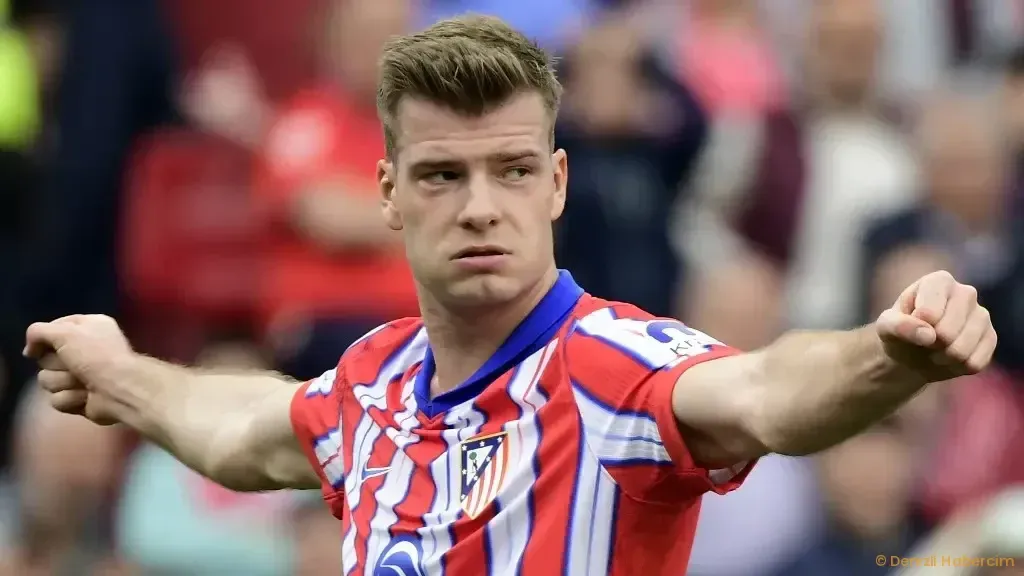 S&ouml;rloth Juventus yolunda: S&ouml;zleşme şartları da netleşti